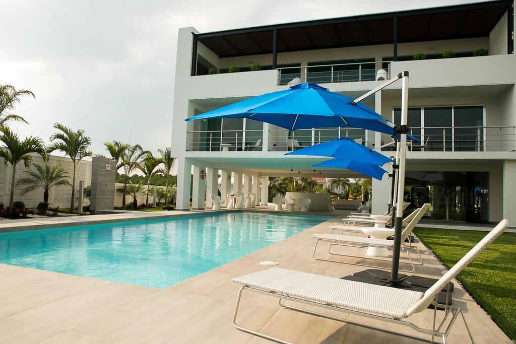 Hotel Aqua Spa & Resort Martinez de la Torre Exterior photo